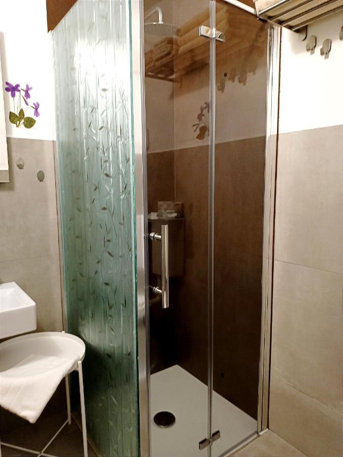 Stanza Con Bagno Privato Orvieto Centro Storico, Aria Condizionata Netflix Vicino Al Pozzo Della Cava-Affittacamere "Carvajal Rooms" Экстерьер фото